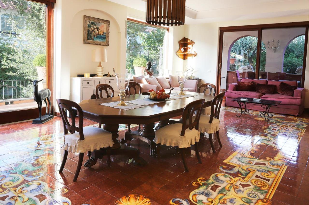 Villa Gianturco - Luxury In The Green Island Иския Екстериор снимка